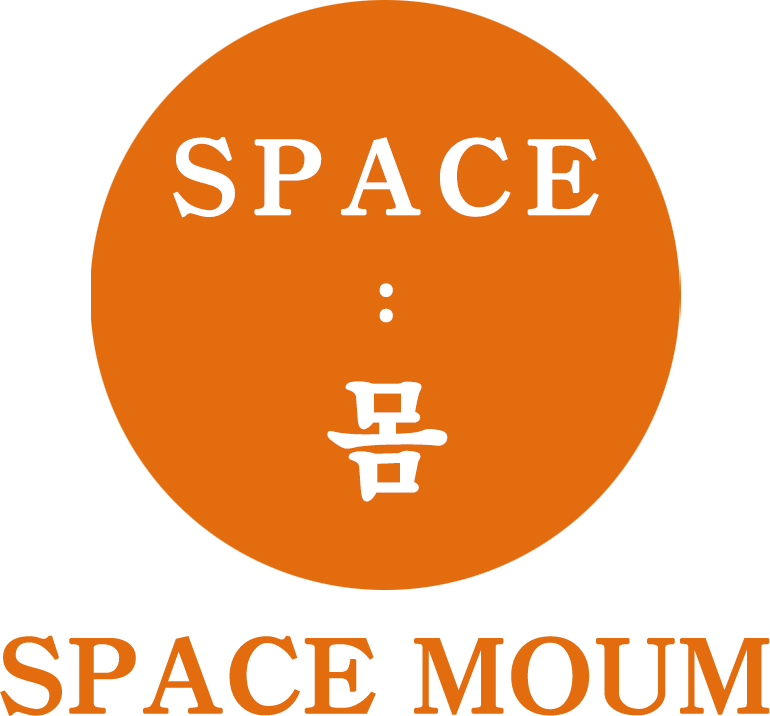 스페이스몸 SPACE MOUM